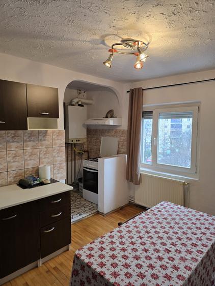 OCAZIE!  Apartament 2 camere zona  BUCOVINA etaj 3 cu 2 balcoane model mare - 3