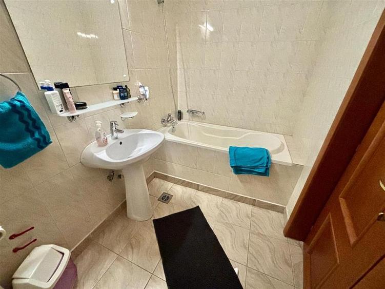 Oportunitate Duplex 7 Camere Central Predeal - 13