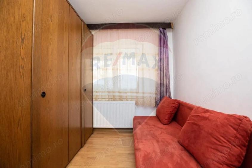 Apartament cu o camera de inchiriat in zona Parneava - 5