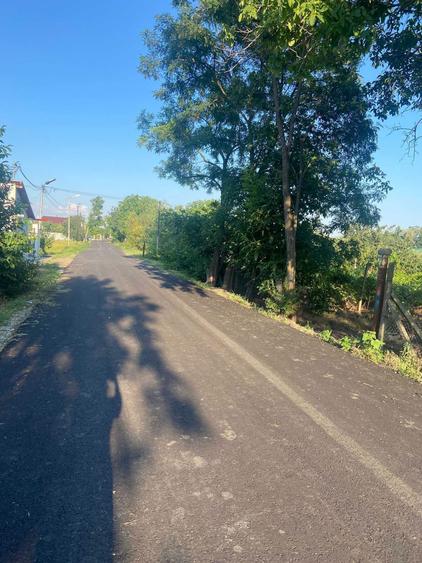 Vand Teren 1500 m2 (Sau 2 loturi a 750 m2 fiecare) (Pret negociabil) - 2