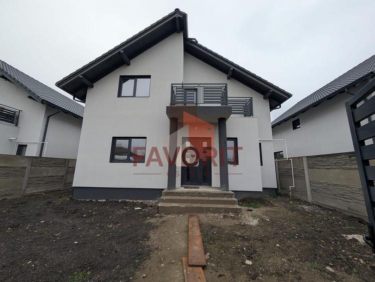 Casa individuala | Parter + Etaj | Asfalt | Toate utilitatile | - 1