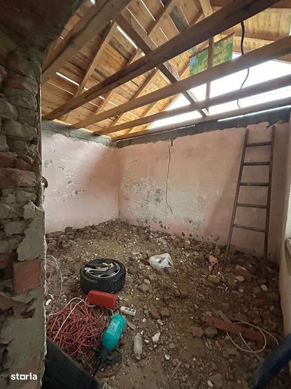 De vanzare casa in Roman cu 4 camere,suprafata teren 515mp, 85.000euro - 10