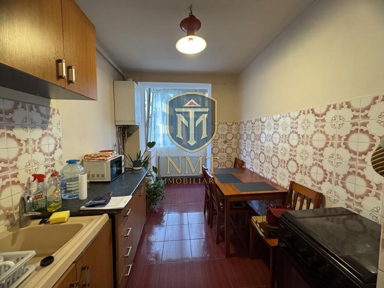 Apartament cu 3 camere |  60 mp | Piata Abator - 7
