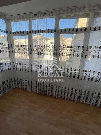 Apartament 4 camere de vanzare Micro 5 | Etaj 1 | 80 mp - 3