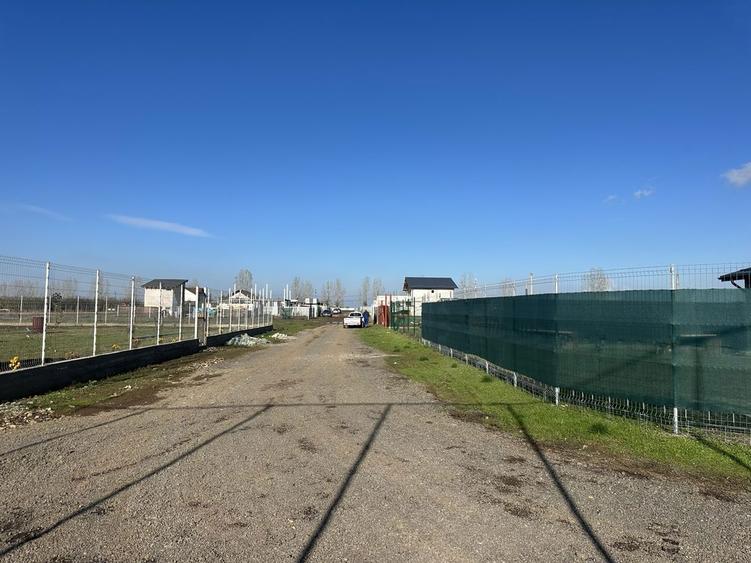 Teren de vanzare, cartier nou - 6