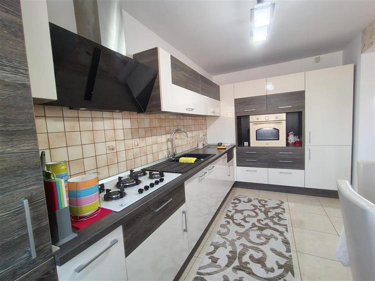 Casa individuala, Ipotesti, C-5613 - 4