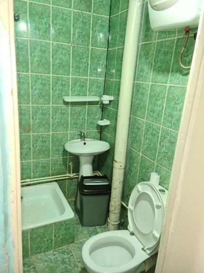 Inchiriez apartament doua camere cartier Steaua - 2