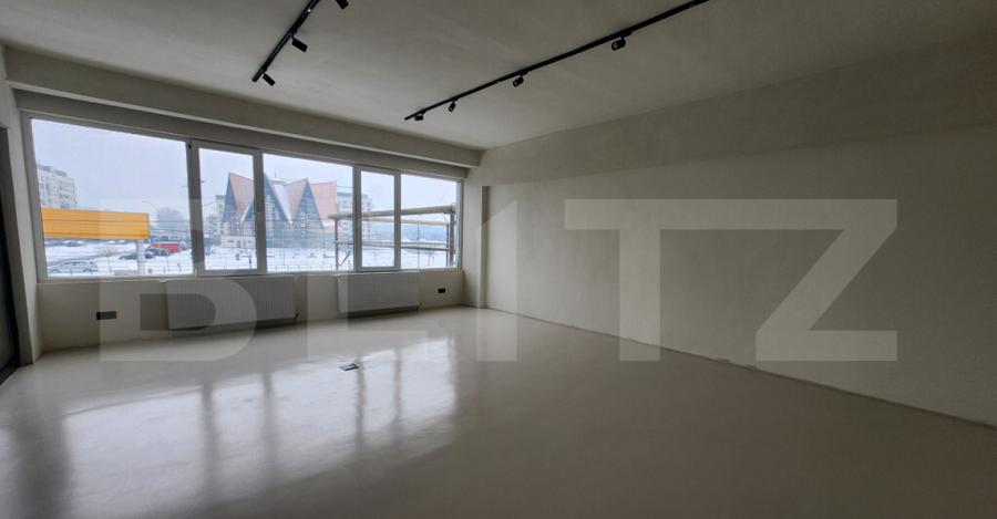 Spa?ii de depozitare, hale ?i birouri disponibile pent - 20