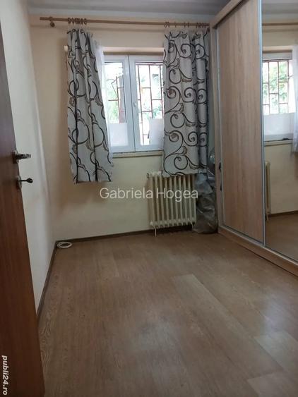 Vand apartament cu 3 camere decomandat sector 3 b-dul Theodor Pallady nr 16, pret 120000 euro Vand apartament cu 3 camere decomandat sector 3 b-dul Theodor Pallady nr 16, pret 120000 euro
