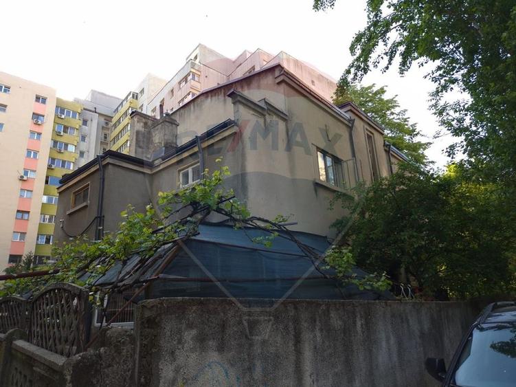 Casă / Vilă cu 11 camere de vânzare în zona Iancului - 6