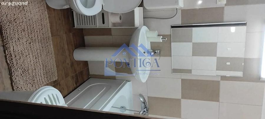 Garsonieră Decomandată, 41 mp, Vedere la Mare și Port – Zonă Gara - 5