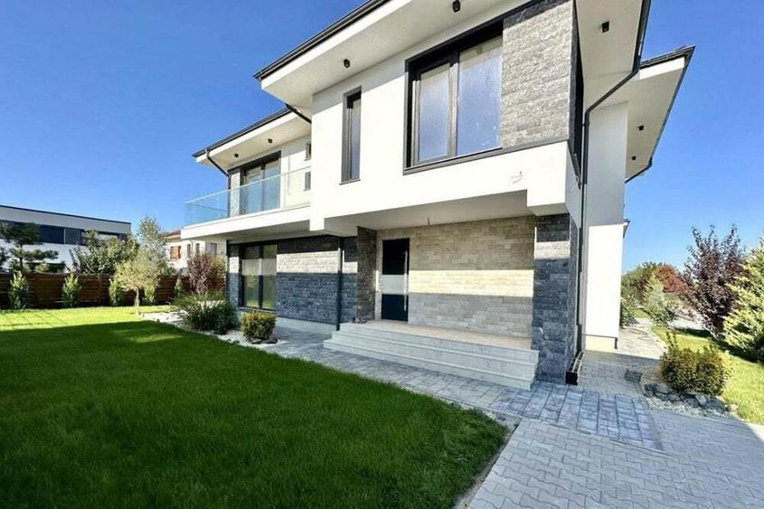 Vile lux, la cheie, Corbeanca - zona Laguna Albastra, comision 0% - 3