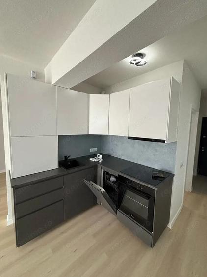 Central - Inchiriere ap. 2 camere + loc de parcare - Str. Cuza Voda - 8