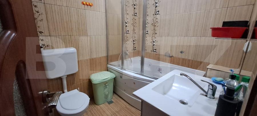 Apartament decomandat, 2 camere, 40 mp, etaj 4, zona Florilor - 9