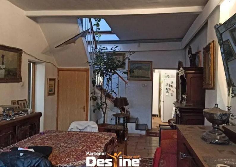 Casa individuala + curte proprie P+M, zona Panduri/Drumul Sa - 7