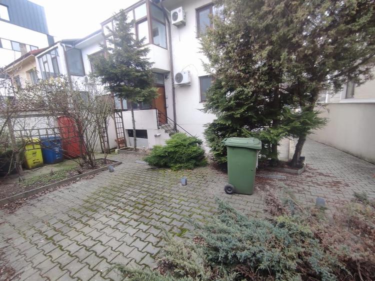 Spatiu de birouri, 200 mp, zona 1 Mai - 12