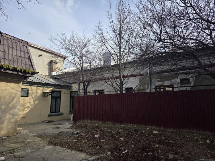 Casă istorică în inima Galațiului - 6