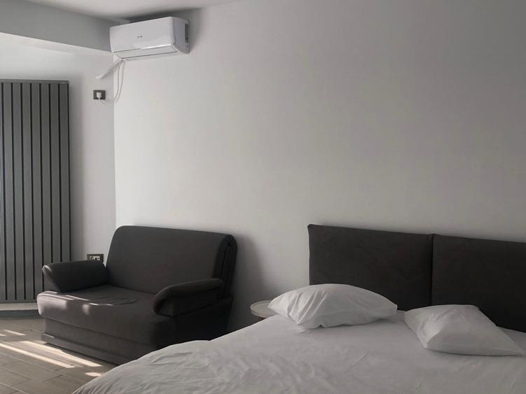 Studio - Mamaia Nord / Alezzi - 99.900 euro (Cod E2+E7) - 4