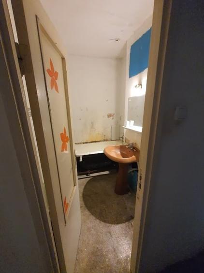 Apartament cu o camera, zona Circumvalatiunii (proprietar)-pret negociabil - 9