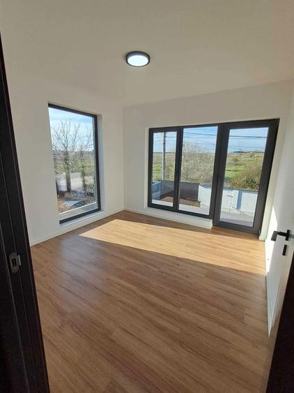 Casa de vanzare Vila P+1E - 8