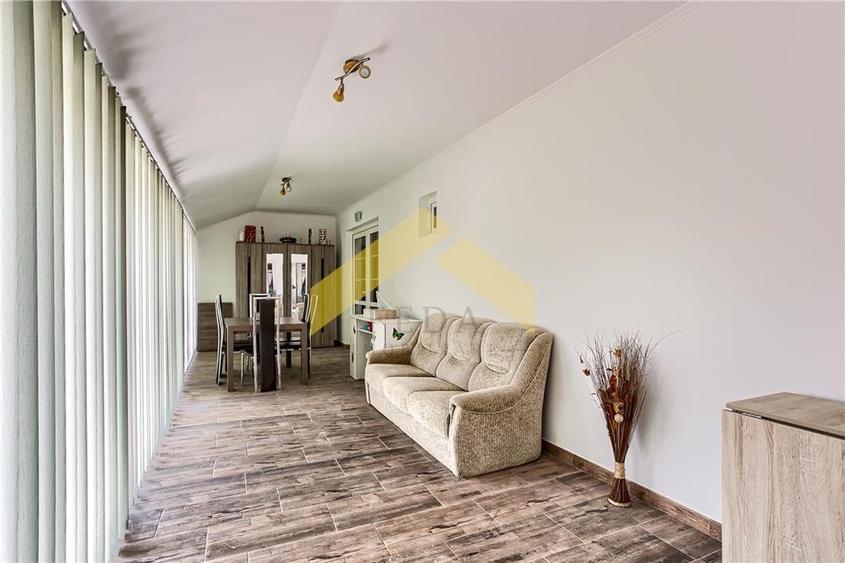 Casa noua de vanzare orasul Ineu - 22