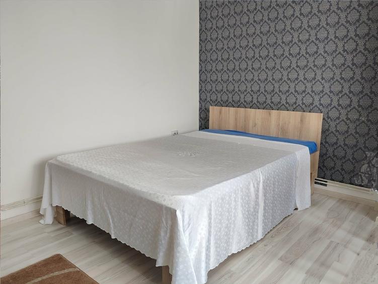 Studio Carrefour Craiovita - bloc 2020 - 2