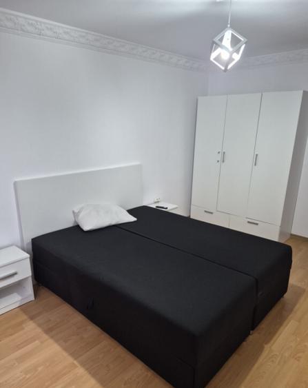 Inchiriez garsoniera Tiglina 1 - 5