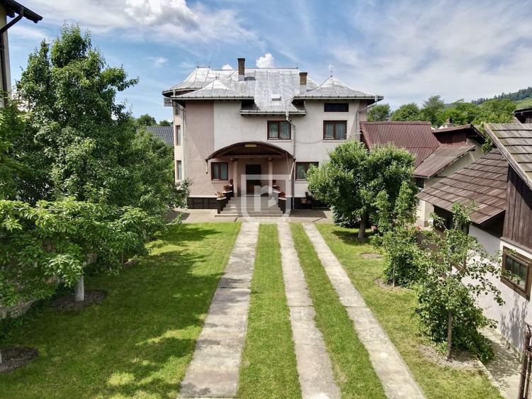 Pensiune si Casa Ultracentral | Gura Humorului | Arinis | Bucovina - 1