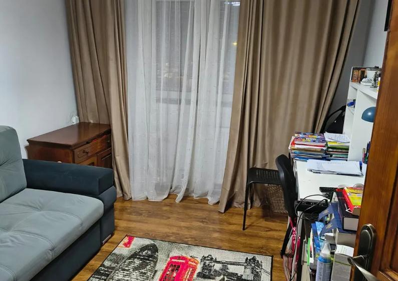 Apartament 3 camere decomandat et.1 Aparatorii Patriei - metrou - 16