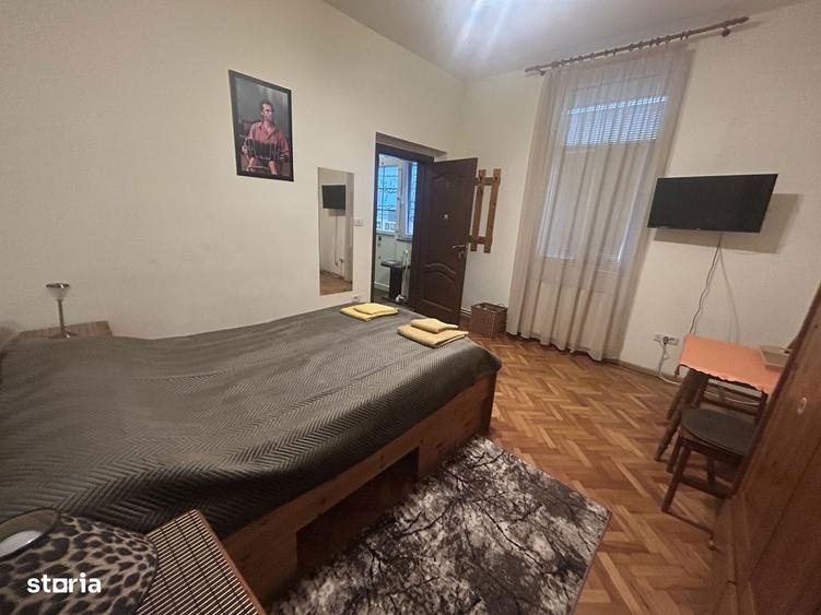 Balcescu, cu 5 camere.Mobilat-Utilat - 5