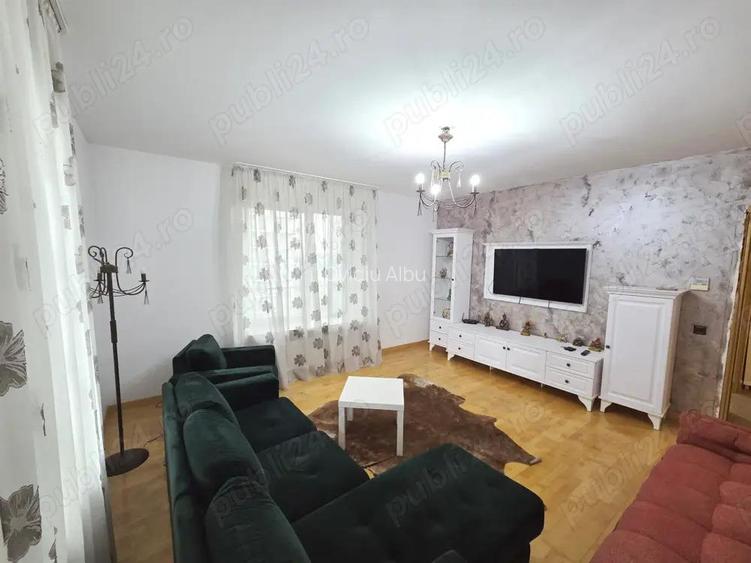 Splaiul Unirii, Mihai Bravu, Asmita Gardens, 3 camere decomandat et 8 din 17 Splaiul Unirii, Mihai Bravu, Asmita Gardens, 3 camere decomandat et 8 din 17