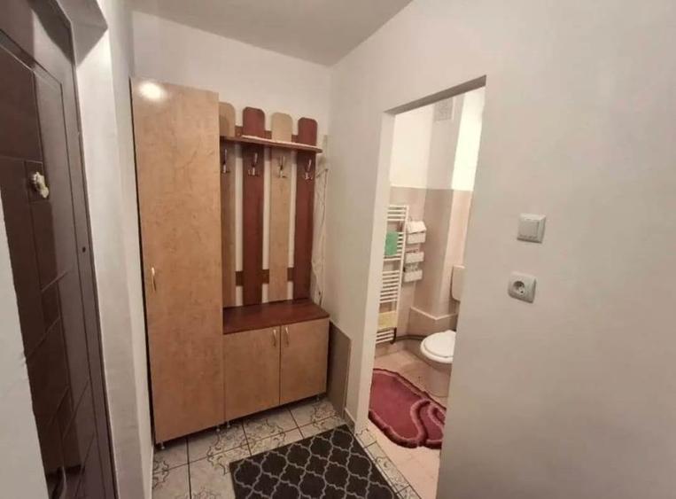 Garsoniera etaj 2 in zona Peco Milea - 6