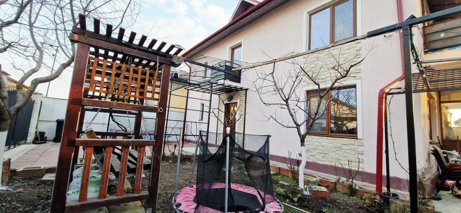 Casă individuală spațioasă | Bragadiru | P+1+Pod 2016 - 5