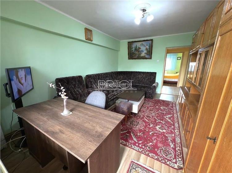 Apartament 2 camere, 60mp, Decomandat, zona Penny, Noua