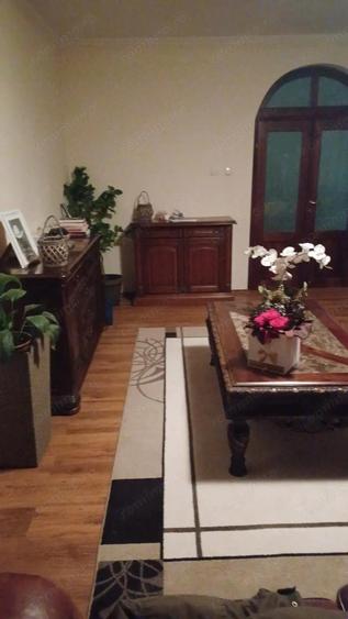 BRASADAS vinde casa individuala 8 cam teren 10 ari Unirii. - 6