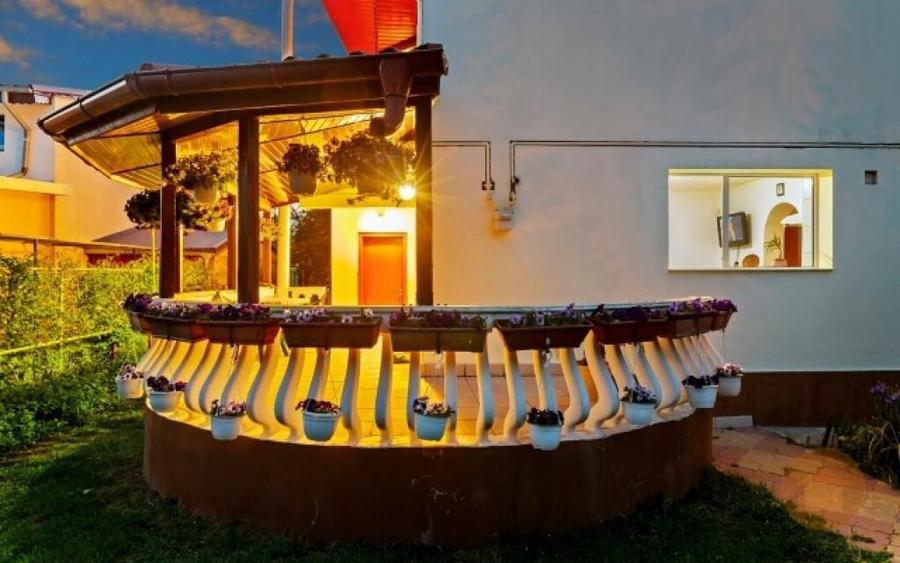 Vila de vanzare,7 camere,teren 1080mp,zona lacului Fundeni,600.000euro - 6