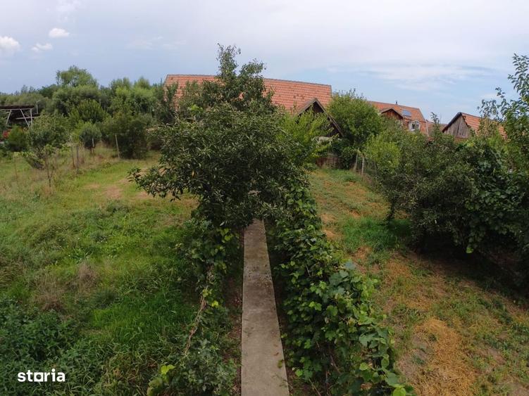 Casa cu teren generos de vanzare in orasul Miercurea Sibiului - 14