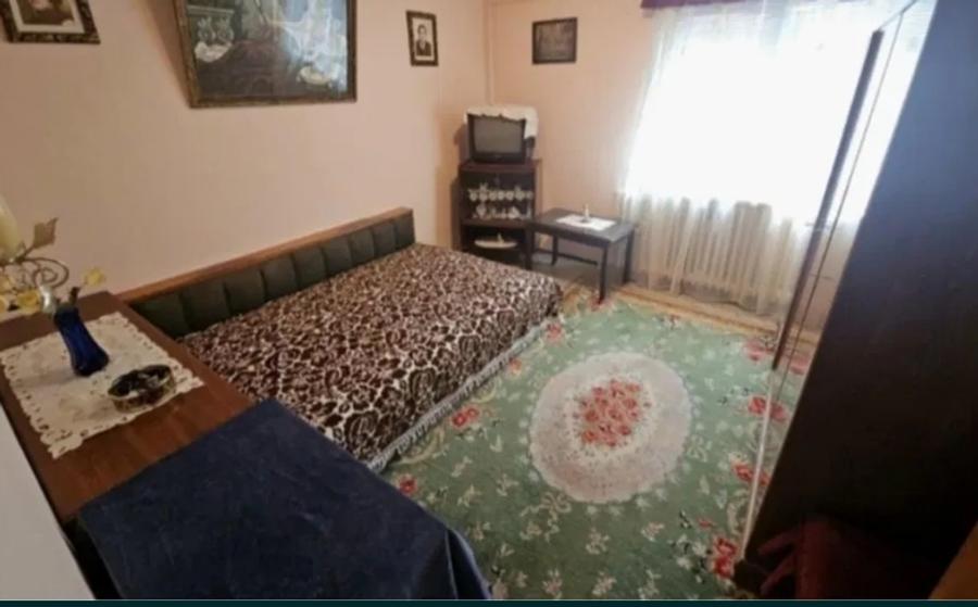 TITAN Metrou Costin Georgian,balcon,geam la baie,Liber - 7