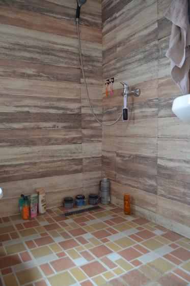 Casa de locuit 5 camere ,mobilata si utilata-Busteni - 9