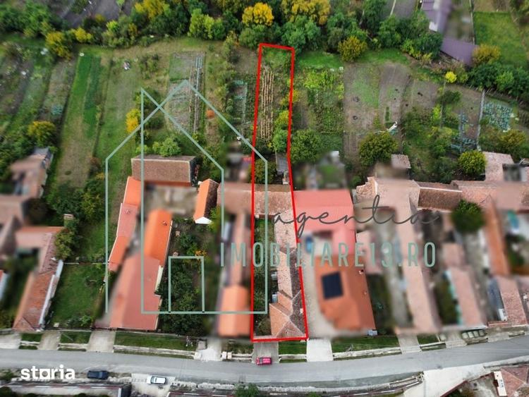 Casă cu 4 camere cu Teren 1200 Mp în Central