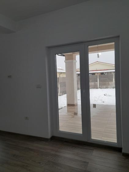 Proprietar vind duplex - 4