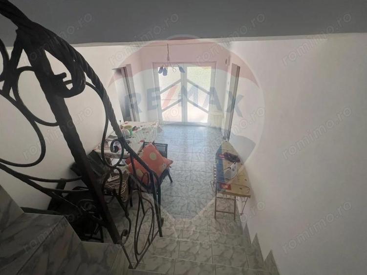Casa 6 camere Jorasti - 10