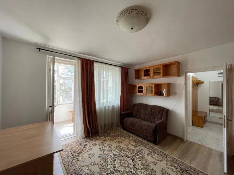 Apartament cu 2 camere, etajul 3/4, zona Copou-Gaudeamus - 1