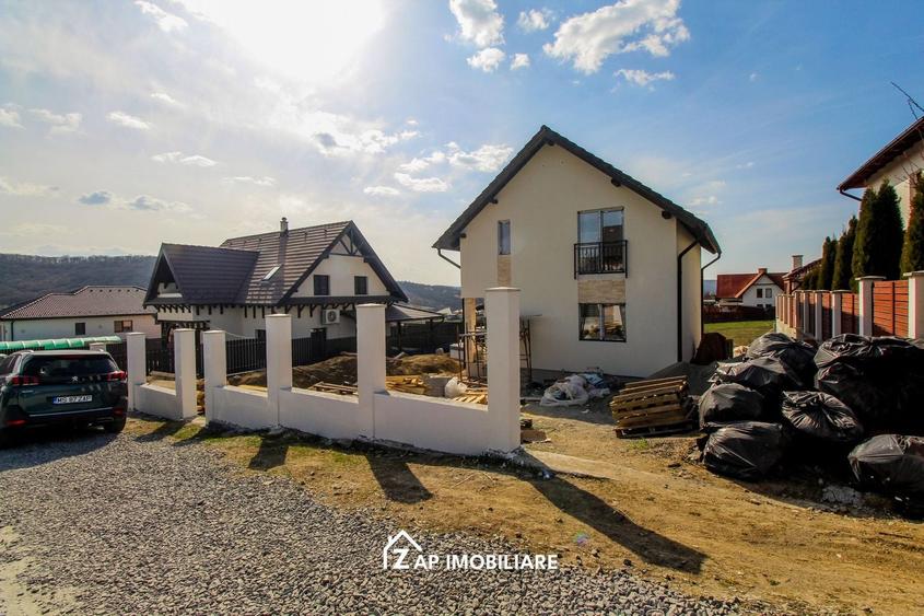 Corunca - Casa 110 mp - 500 mp teren -Zona panoramica - 1