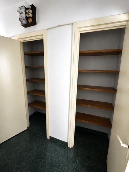 Apartament cu 3 camere nedecomandat, mobilat în Podu Roș