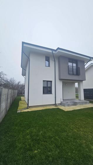 VILE P+1, 4 camere+Teren 210 mp.zona Otopeni-DIRECT DEZVOLTATOR-COMISION 0% - 2