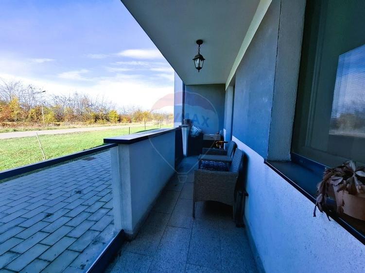 Apartament cu 3 camere de vanzare Calea Surii Mici - 10