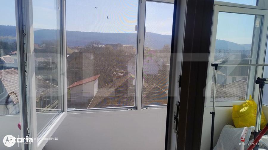 Apartament 2 camere decomandat cu 2 balcoane, zona linistita oport - 9