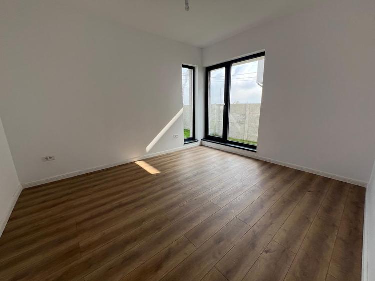 Complex Rezidential / Casa individuala /4 camere 2 bai / teren 407 mp - 7