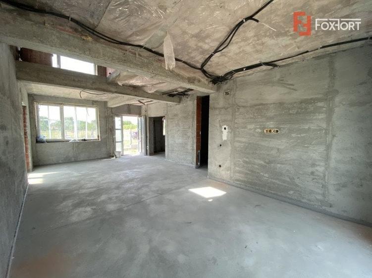 Casa tip triplex, cu 4 camere, de vanzare in Sanandrei. - 4